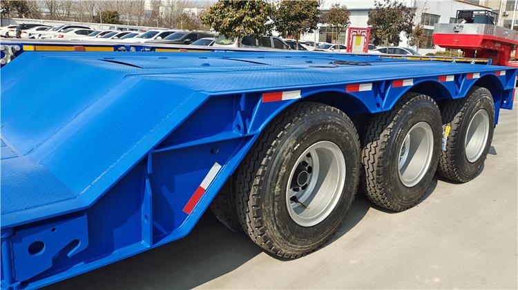 Dangote 120 Ton Detachable Gooseneck Trailer for Sale In Nigeria