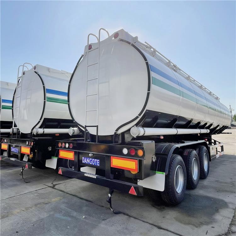 Tri Axle Semi Trailer Fuel Tanker